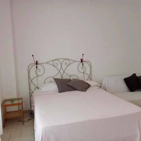 Fantastico Estudio En Vela De Mar Daire Benalmádena